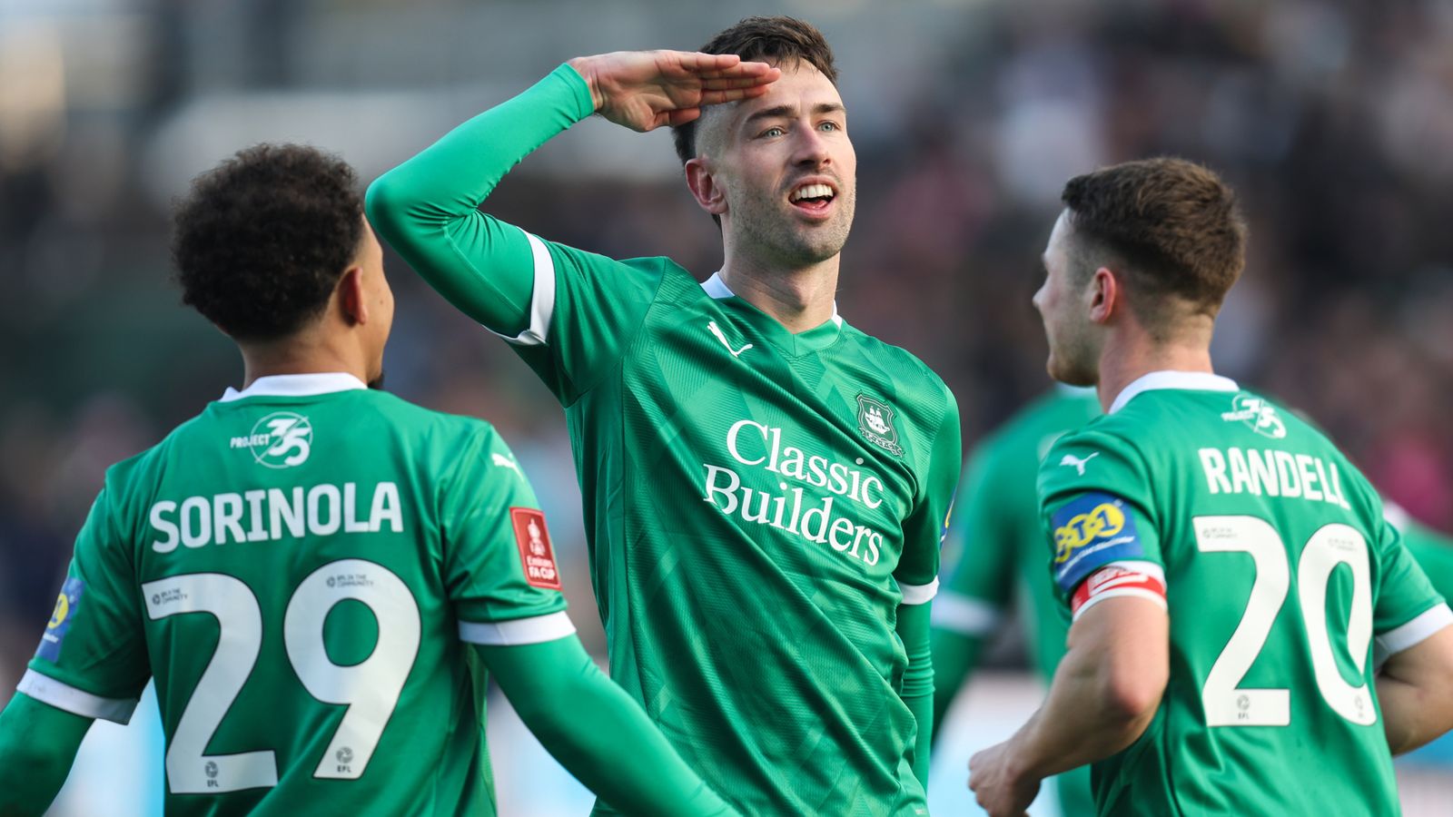 เอฟเอคัพ รอบ 5 : แชมป์เก่า แมนเชสเตอร์ยูไนเต็ด จะพบกับ ฟูแล่ม ส่วนพลีมัธ จะไปเยือน แมนฯซิตี้ หลังเอาชนะ ลิเวอร์พูล ได้