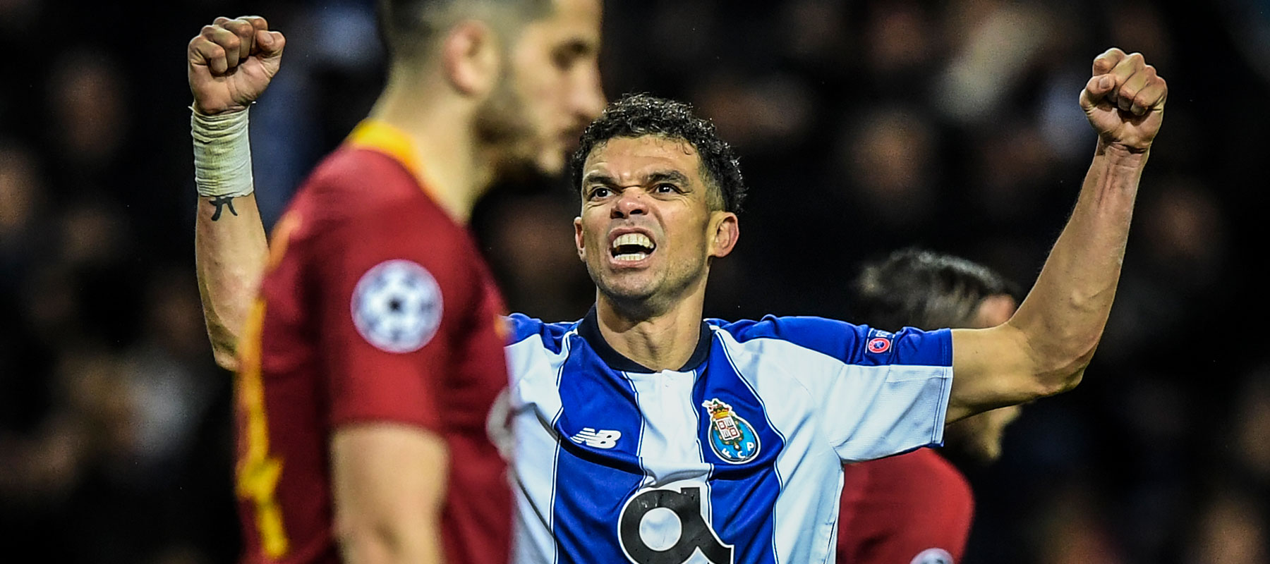 การวิเคราะห์การแข่งขันฟุตบอลระหว่าง ปอร์โต้ พบกับ เอเอส โรม่า 