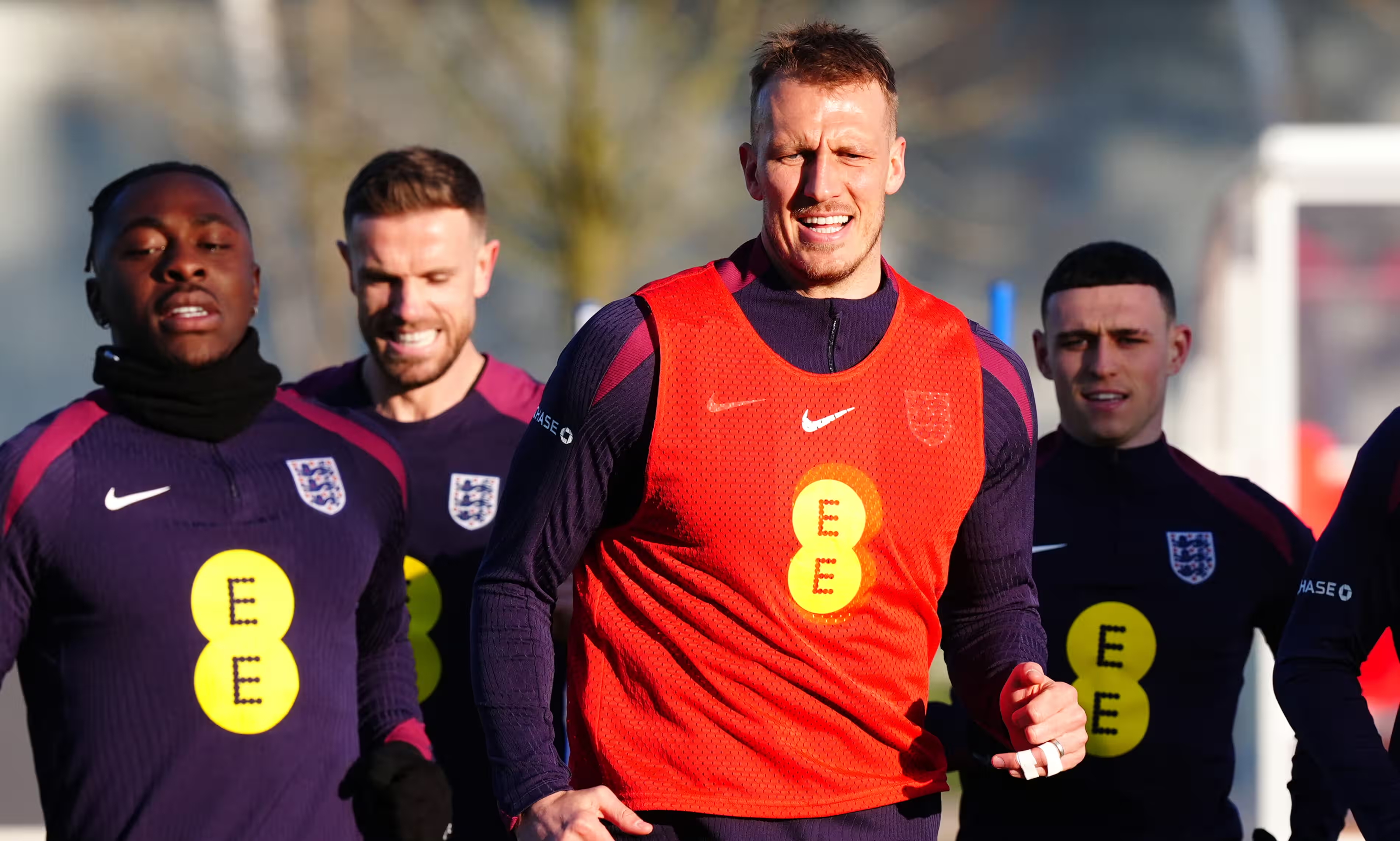 'ดาวดวงที่สองบนเสื้อ': แดน เบิร์น ปรับตัวเข้ากับวิสัยทัศน์ของทูเคิลในอังกฤษ