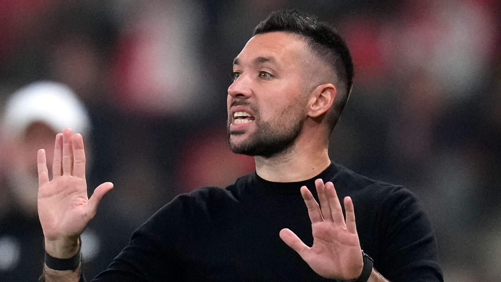 ฟรานเชสโก ฟาริโอลี ถาม-ตอบ: กุนซืออาแจ็กซ์พูดถึงการเรียกจอร์แดน เฮนเดอร์สันกลับทีมชาติ การฟื้นคืนทีมของเขา และอื่นๆ อีกมากมาย