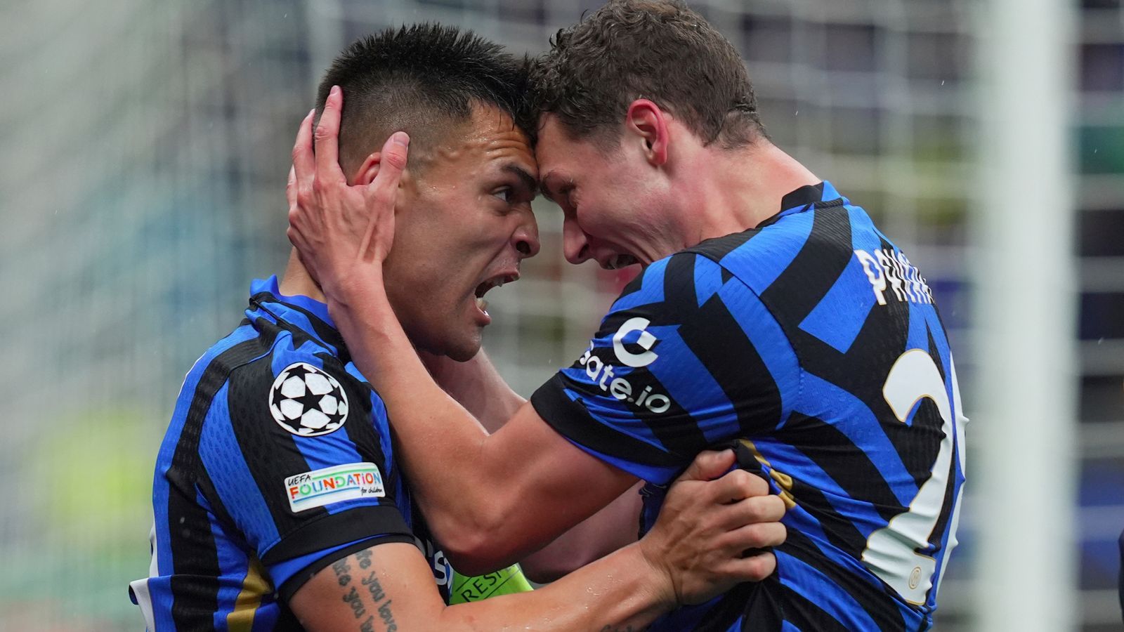 อินเตอร์ มิลาน 2-2 บาเยิร์น มิวนิค (สกอร์รวม 4-3) : แฮร์รี่ เคน ยิงประตูได้ แต่ทีมจากบุนเดสลีกาตกรอบแชมเปี้ยนส์ลีก