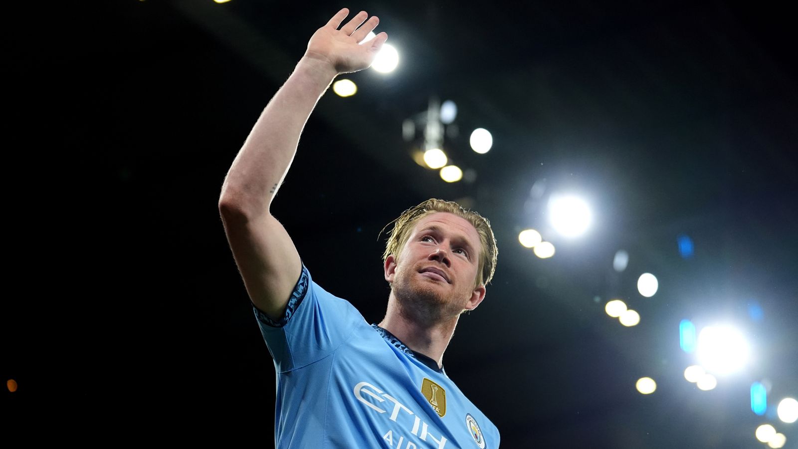 แมนเชสเตอร์ ซิตี้ 3-1 บอร์นมัธ: โอมาร์ มาร์มุช ซัดประตูสุดสวย ขณะที่เควิน เดอ บรอยน์ อำลาถิ่นเอติฮัด