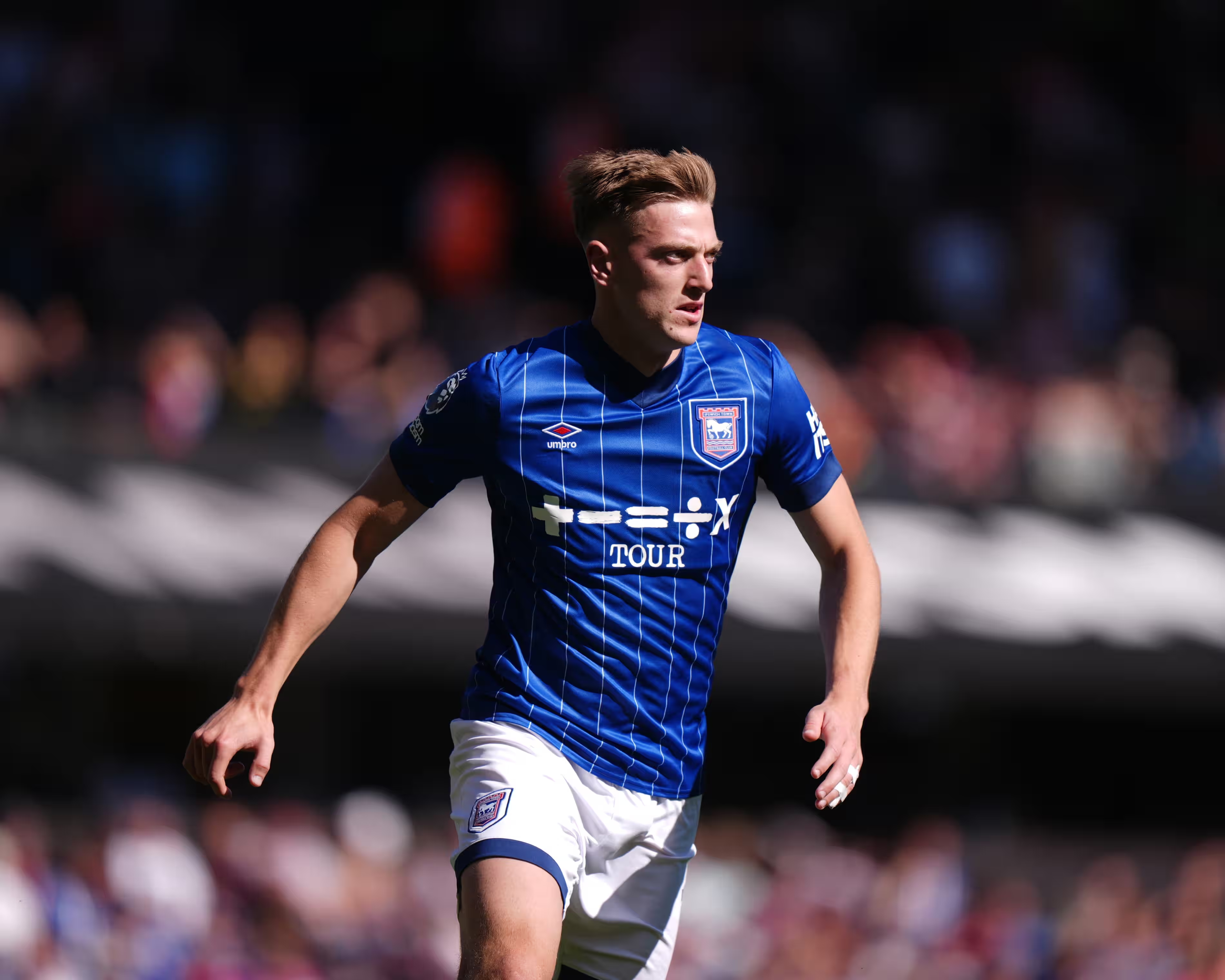 เชลซีเร่งหากองหน้าคนใหม่ด้วยการคุยเรื่องเดลาปและสนใจเอกิติเกะ