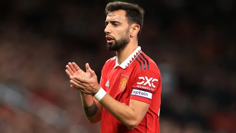 บรูโน่ แฟร์นันเดส มีเวลา 1 สัปดาห์ในการตัดสินใจอนาคตของแมนฯ ยูไนเต็ด ขณะที่อัล ฮิลาล ทีมในลีกโปรลีกของซาอุดิอาระเบีย