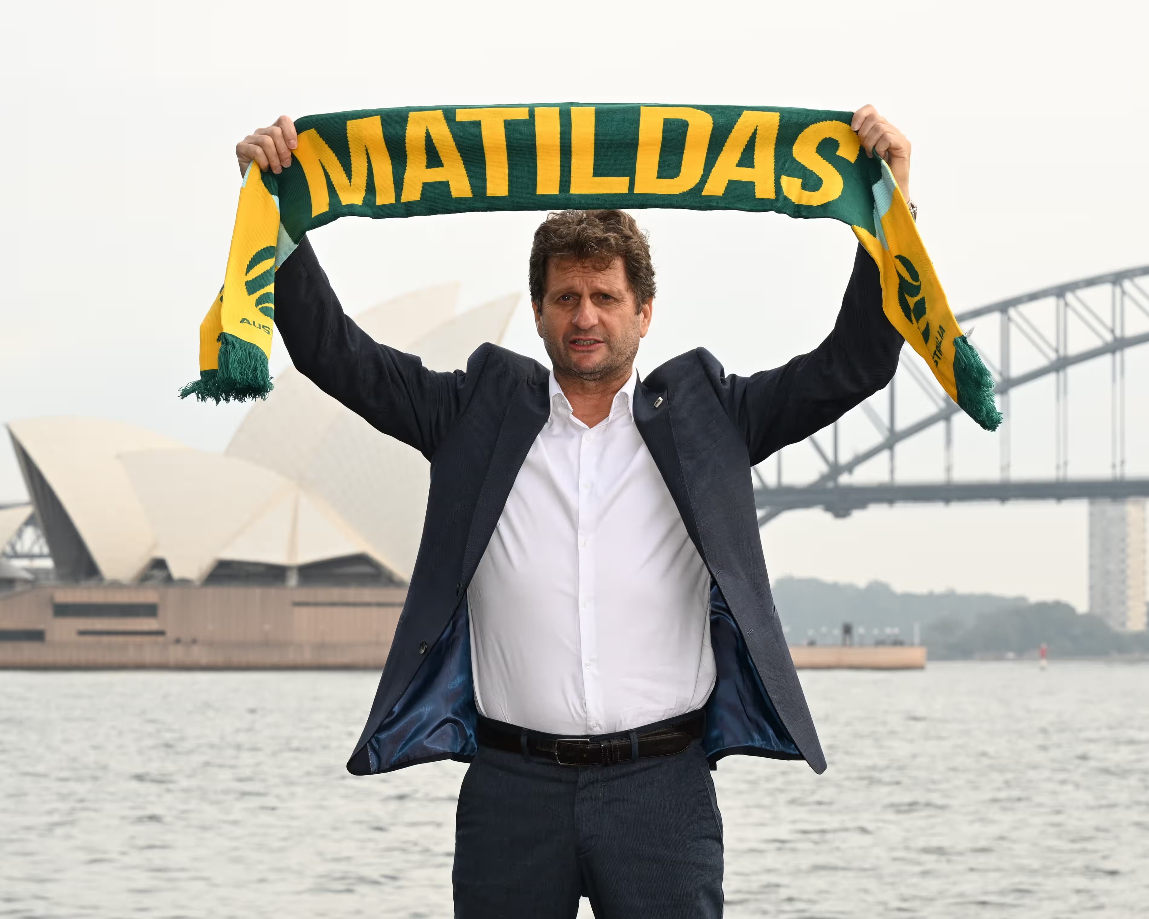 ฟุตบอลออสเตรเลียเปิดตัวโจ มอนเตมูร์โรเป็นโค้ชคนใหม่ของมาทิลด้าส