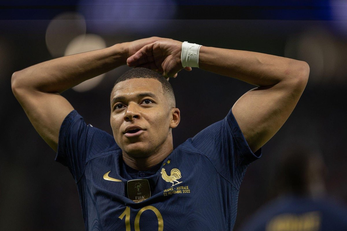 เซร์คิโอ รามอส เชื่อ คีลิยัน เอ็มบัปเป้ สมควรคว้ารางวัลบัลลงดอร์ และสนับสนุนให้แข้งชาวฝรั่งเศสคว้ารางวัล สี่หรือห้ารางวัล