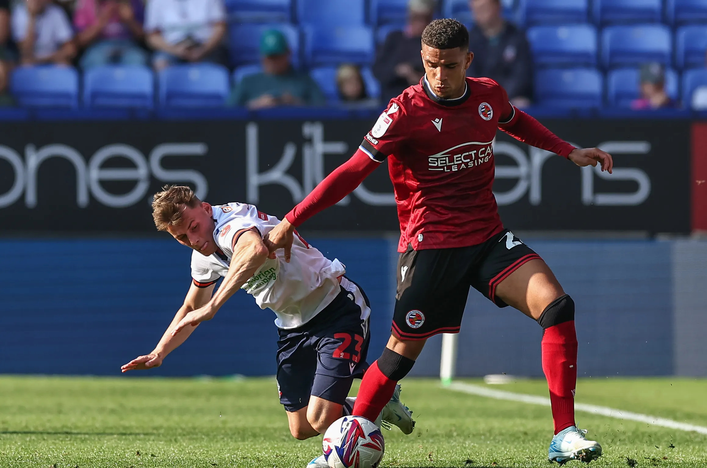 เจาะลึกการวิเคราะห์บอล: โบลตัน วอนเดอเรอร์ส vs เรดดิ้ง