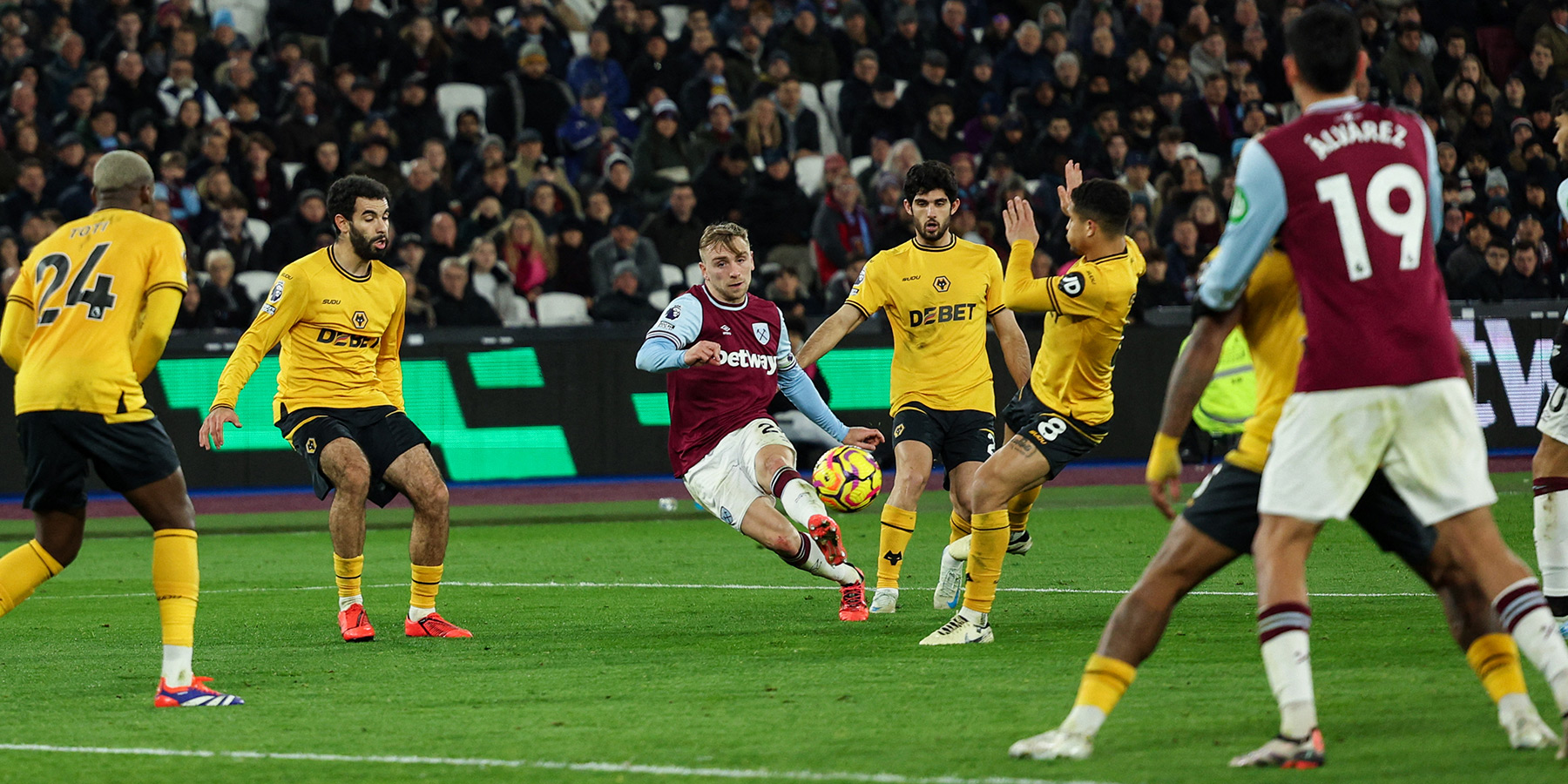 วิเคราะห์ผลการแข่งขันบอลระหว่าง วูล์ฟแฮมป์ตัน พบกับ เวสต์แฮม