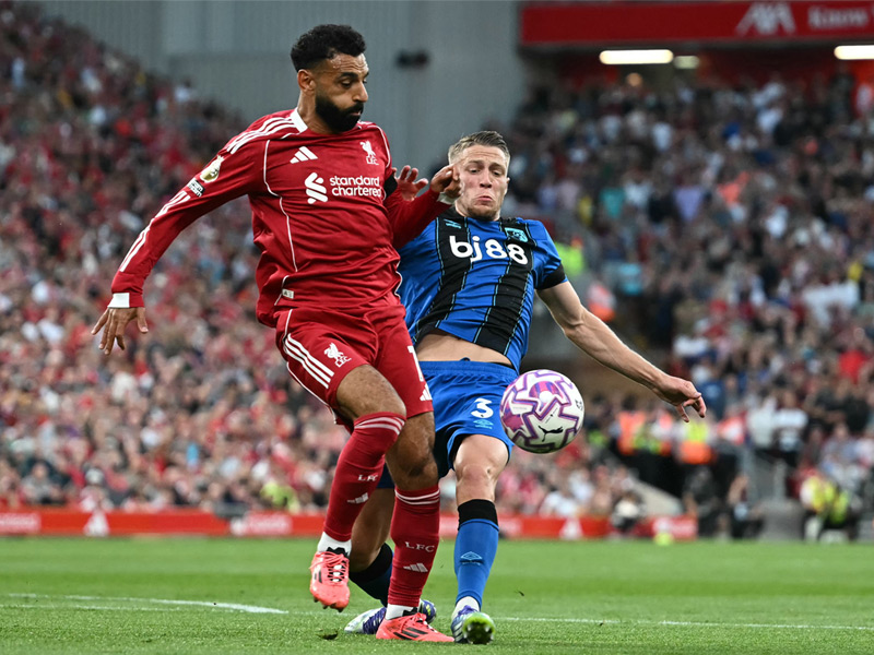 นิวคาสเซิล 2-3 ลิเวอร์พูล: อาร์เน่ สลอต วิจารณ์แนวทางของเจ้าบ้านและบอกว่า 'นั่นไม่ใช่แมตช์ฟุตบอล' หลังจากคว้าชัยชนะในช่วงนาทีสุดท้าย