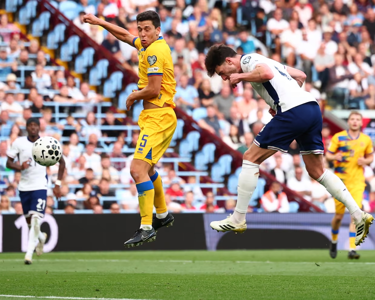 ทูเคิลเตรียมเปลี่ยนแทคติกเพื่อล่าแชมป์ฟุตบอลโลกของอังกฤษ