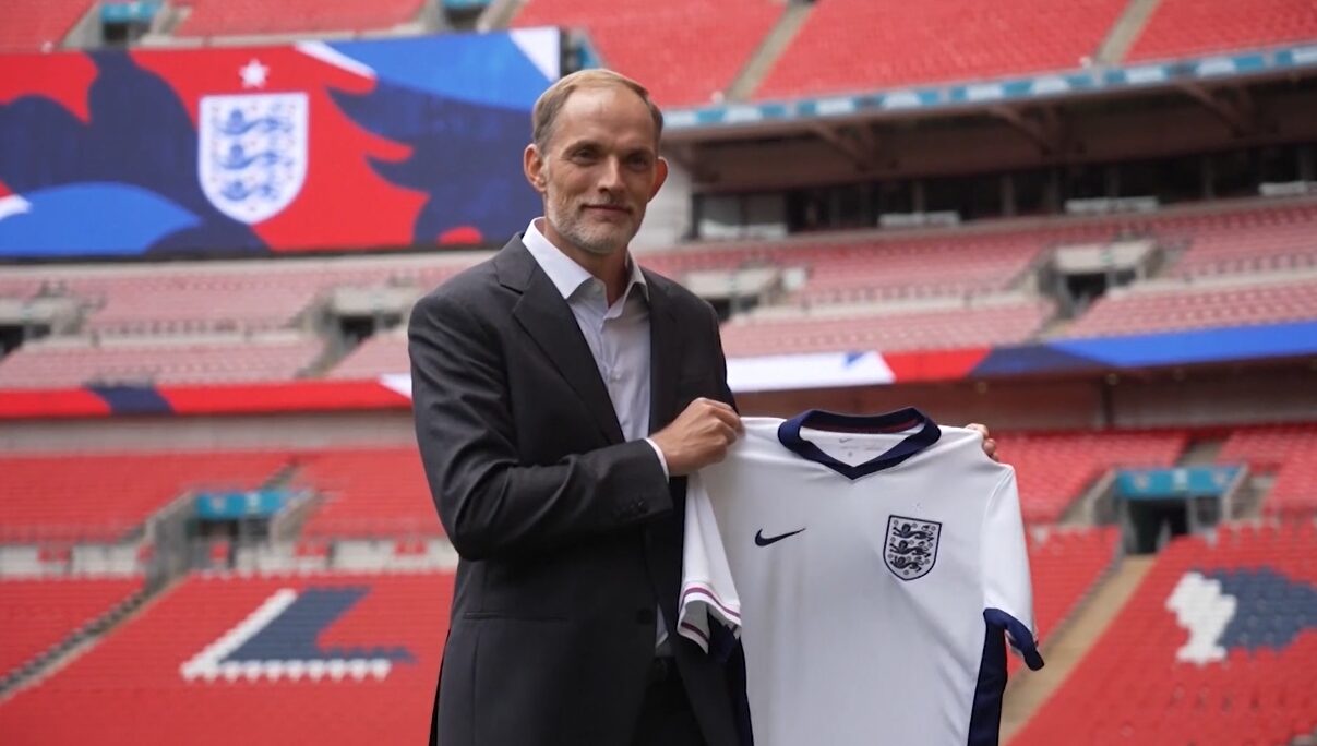 โทมัส ทูเคิล กุนซือทีมชาติอังกฤษ ยกย่อง มาร์ค เกอฮี เพื่อนร่วมทีมที่ดีที่สุด ที่ยอมละทิ้ง ผลประโยชน์ส่วนตัว ขณะที่ทัพสิงโตคำรามยังคงรักษามาตรฐานการเล่นได้อย่างสมบูรณ์แบบในรอบคัดเลือก