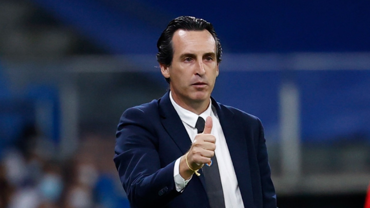 เอซรี คอนซา กล่าวว่าการวิจารณ์แอสตันวิลล่าแบบ ขี้เกียจ ของอูไน เอเมรีนั้น ยุติธรรม แต่ไม่จำเป็นต้อง ประชุมวิกฤต ก่อนเกมโบโลญญา ยูโรปาลีก