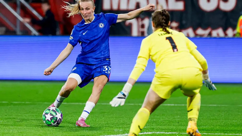 เจาะลึกการวิเคราะห์บอล: Chelsea Women vs Paris FC Women