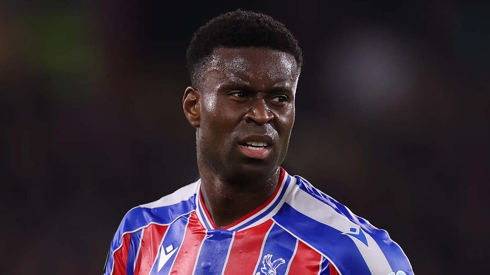 อัปเดตมาร์ค กูเอฮี ขณะที่คู่แข่งในพรีเมียร์ลีก เล็งกองหลังรายนี้ก่อนตลาดซื้อขายช่วงซัมเมอร์