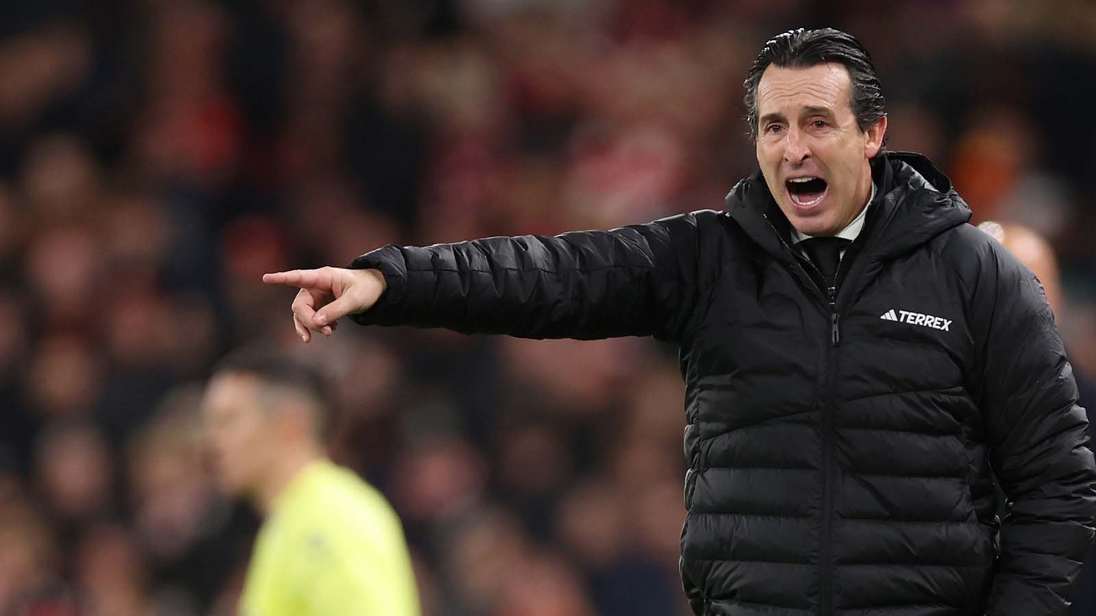 อูไน เอเมรี่ พอใจกับจุดยืนในการเซ็นสัญญานักเตะบาร์เซโลนาในเดือนมกราคม ขณะที่การแข่งขันแย่งชิงตำแหน่งแชมป์ทวีความเข้มข้นขึ้น