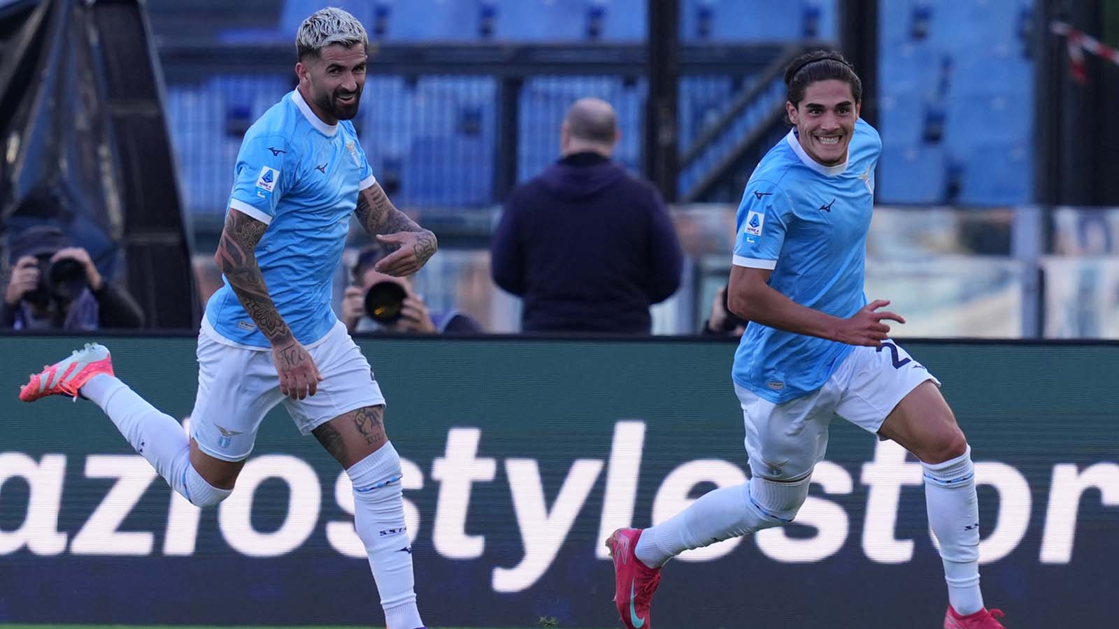 เอฟเวอร์ตันเล็งกองหน้าอีกคนหลังเอ็น-เนซีรี เบรนท์ฟอร์ด ใกล้คว้าตัว นักเตะค่าตัว 15.6 ล้านปอนด์