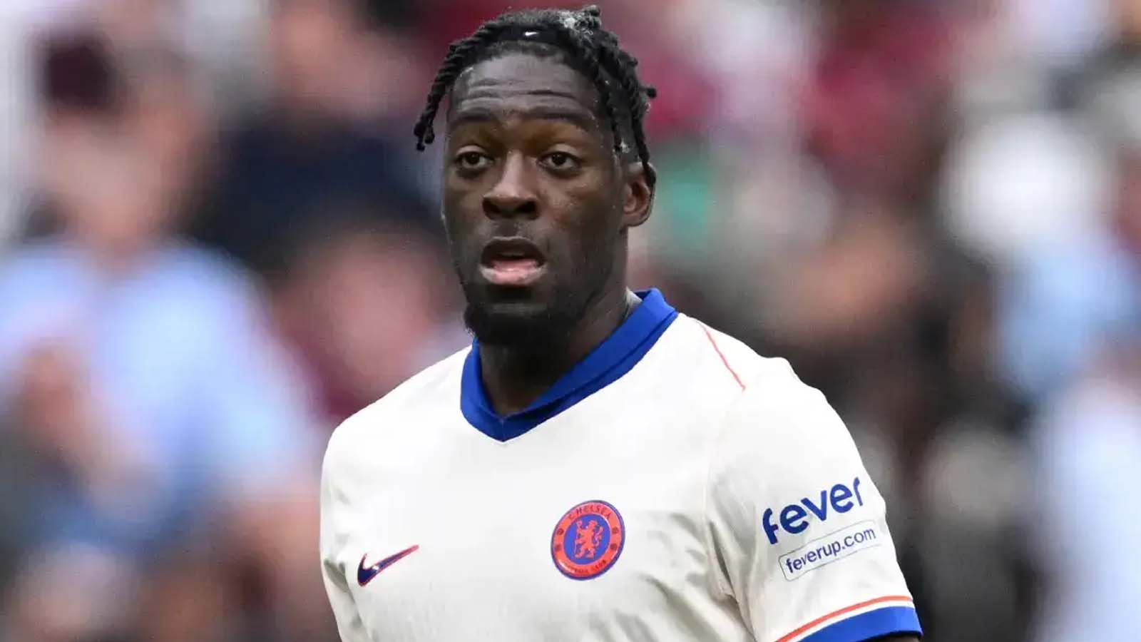 เชลซี คาดว่ากองหลังจะย้ายไปร่วมทีมเวสต์แฮมก่อนถึงเส้นตาย