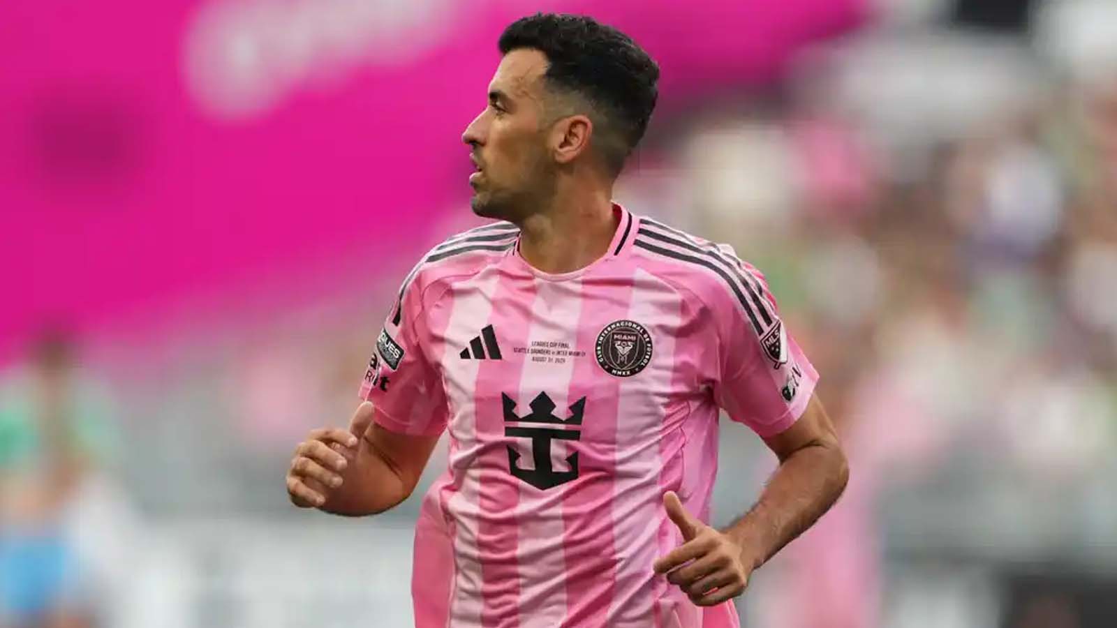 แมนฯ ยูไนเต็ด มิดฟิลด์ที่ถูกเปรียบเทียบกับเซร์คิโอ บุสเก็ตส์ โรดรี เป็นที่ต้องการของปีศาจแดง แต่มีเงื่อนไขบางอย่าง